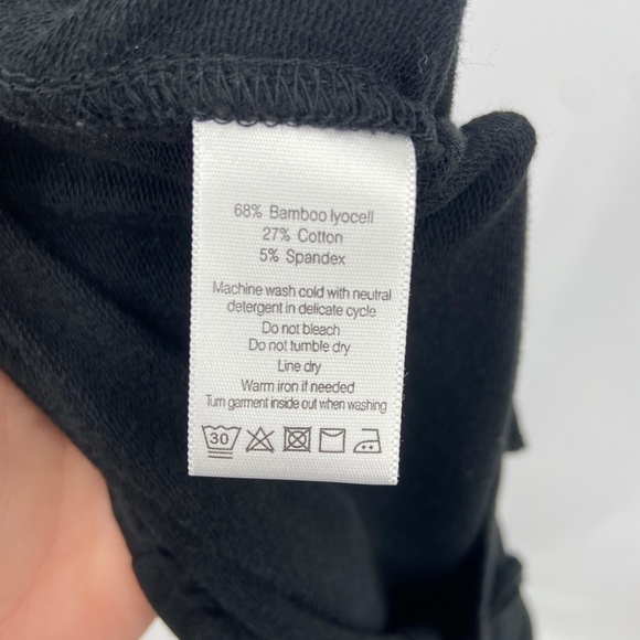 ALO Black Cropped Capri Leg Tie Draw String Waist Athleisure Pants Size Small - Picture 5 of 5